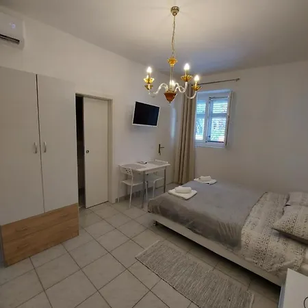 Studio Ana & Mia Apartment