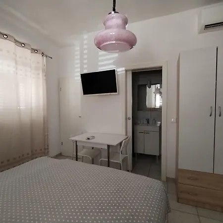 Ana & Mia Appartement Vis